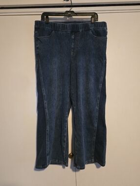 Women's Dark Blue Pull-On Stretch Denim Capris - XL